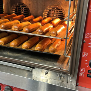 Warme worstenbroodjes